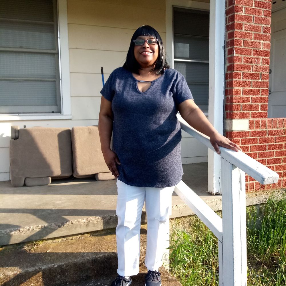 Meet your Posher, Shirley